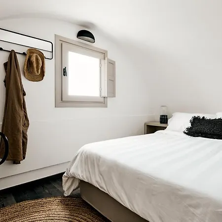 Apart Otel Marillia Village Agios Georgios (Santorini)