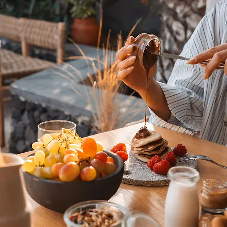 Apart Otel Marillia Village Agios Georgios (Santorini)