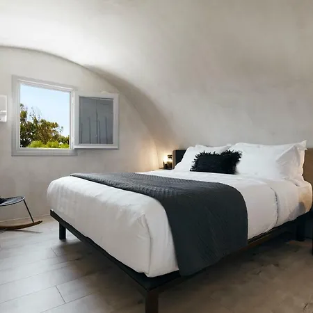 Apart Otel Marillia Village Agios Georgios (Santorini)