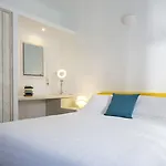 玛丽莉亚乡村酒店 公寓式酒店 Agios Georgios (Santorini)