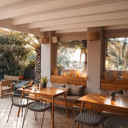 Marillia Village Aparthotel 4*
