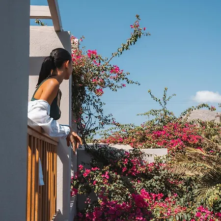 Marillia Village 4* Agios Georgios (Santorini)