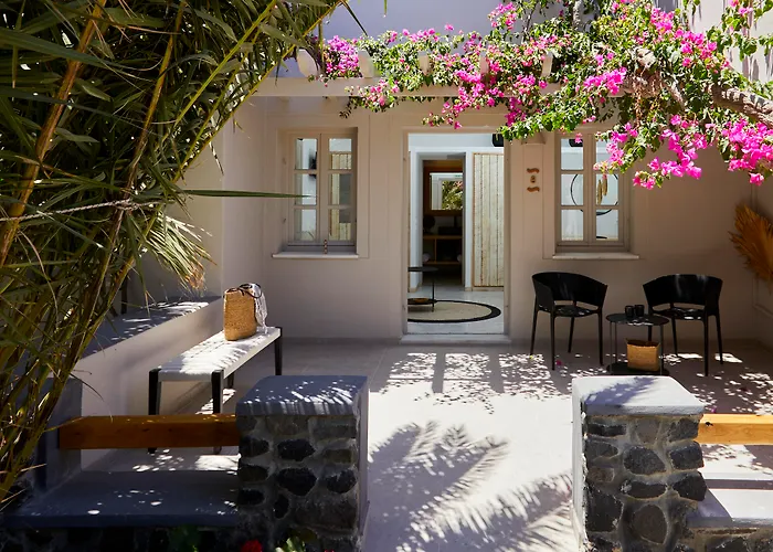 Marillia Village Aparthotel Agios Georgios (Santorini)