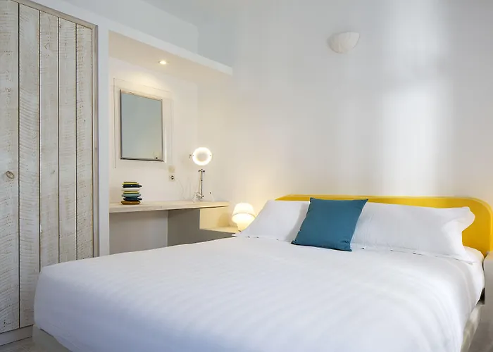 Marillia Village Aparthotel Agios Georgios (Santorini)