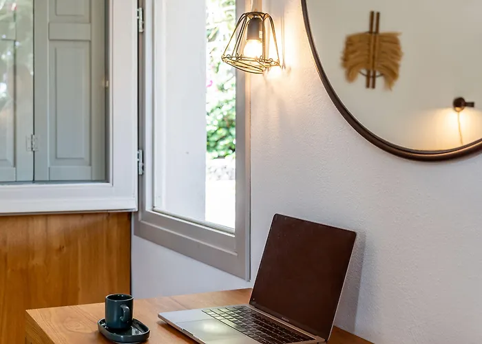 Marillia Village Aparthotel