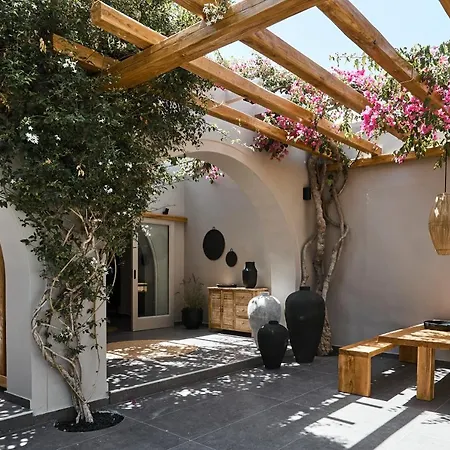 מלון דירות Marillia Village