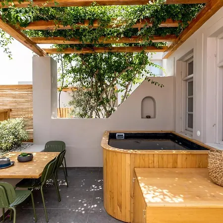 מלון דירות Marillia Village