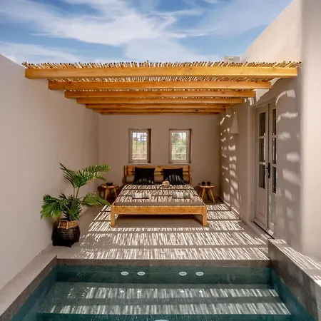 מלון דירות Marillia Village Agios Georgios (Santorini)