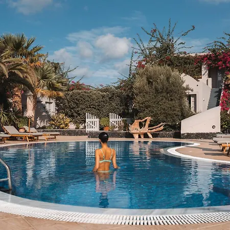 Lejlighedshotel Marillia Village Agios Georgios (Santorini)