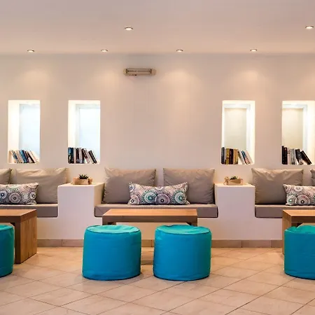 מלון דירות Marillia Village Agios Georgios (Santorini)