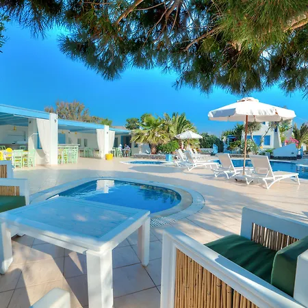 Marillia Village 4*