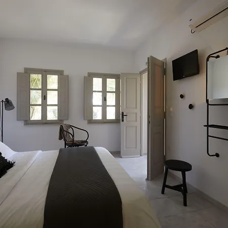 Marillia Village מלון דירות