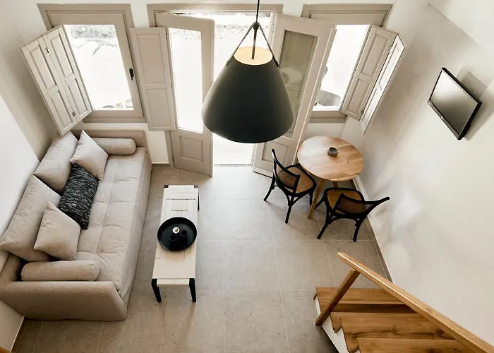 Marillia Village Agios Georgios (Santorini)