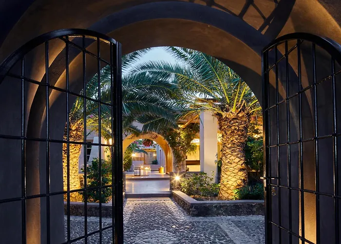 Lägenhetshotell Marillia Village Agios Georgios (Santorini)