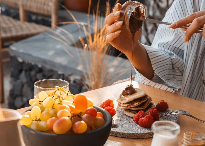 Lägenhetshotell Marillia Village Agios Georgios (Santorini)